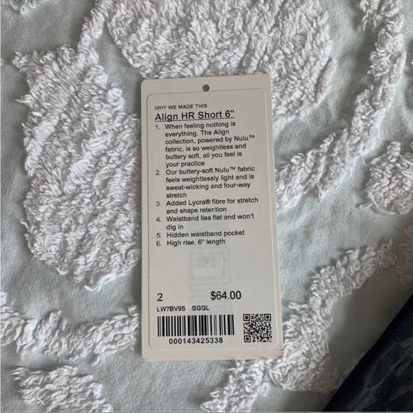 Women’s 2 LULULEMON Align High-Rise Short 6” Segment Emboss Black - Picture 3 of 7